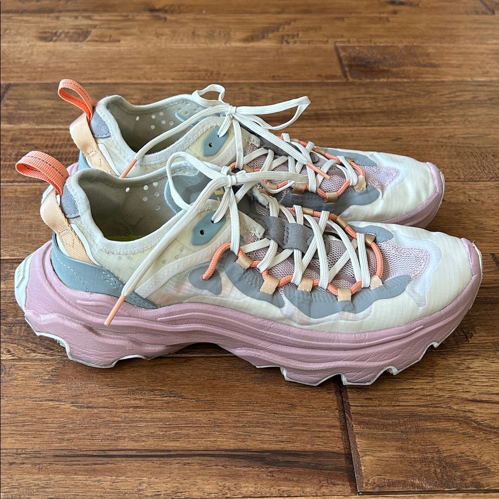 Sorel kinetic breakthru Pink, White & Gray Sneakers